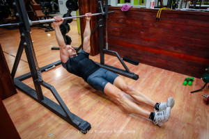 Inverted row - inizio - Personal Trainer Taranto - Lanza Personal trainer